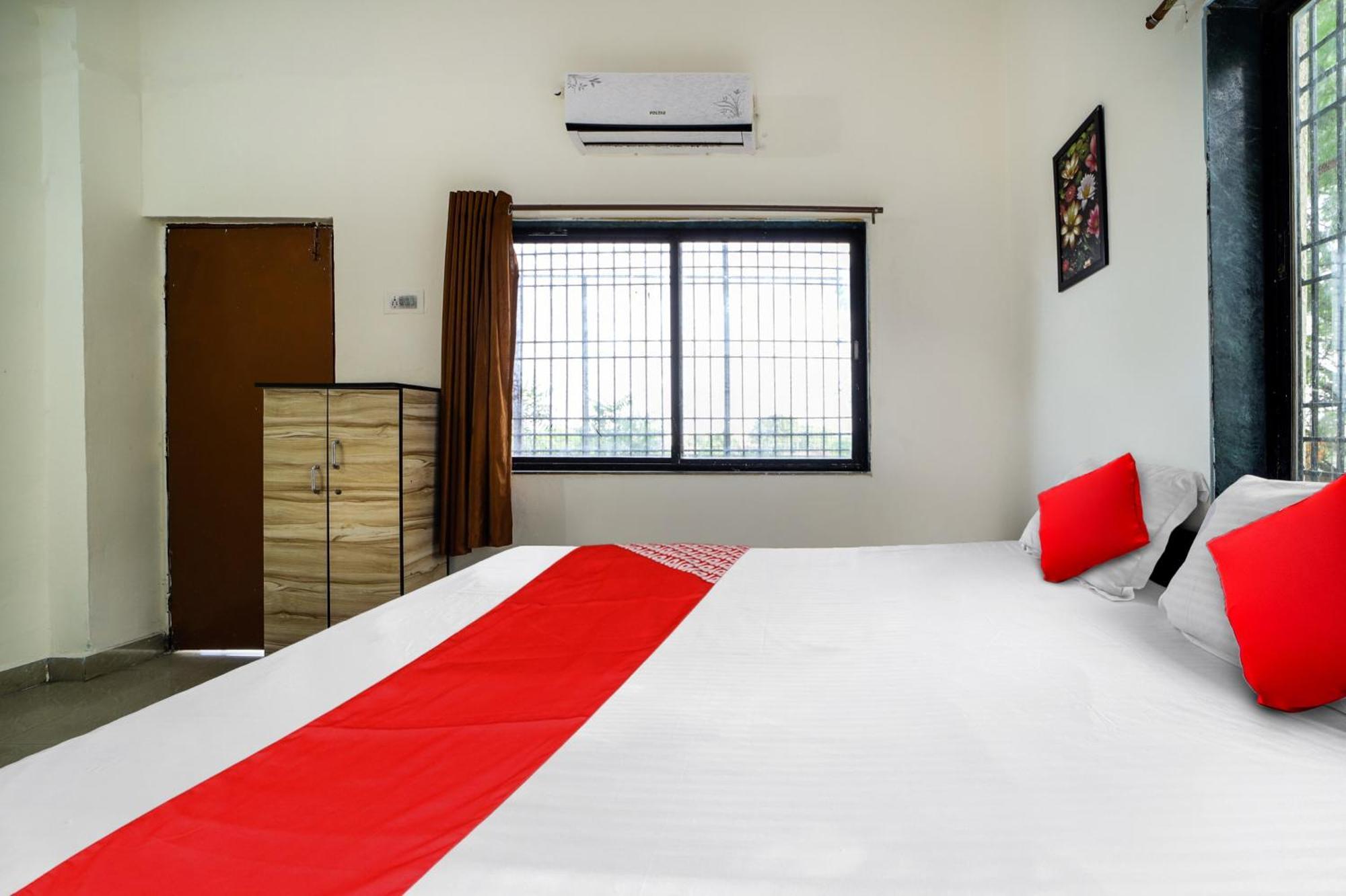 Oyo Flagship Hotel The Grand Lotus 奥兰加巴德 外观 照片