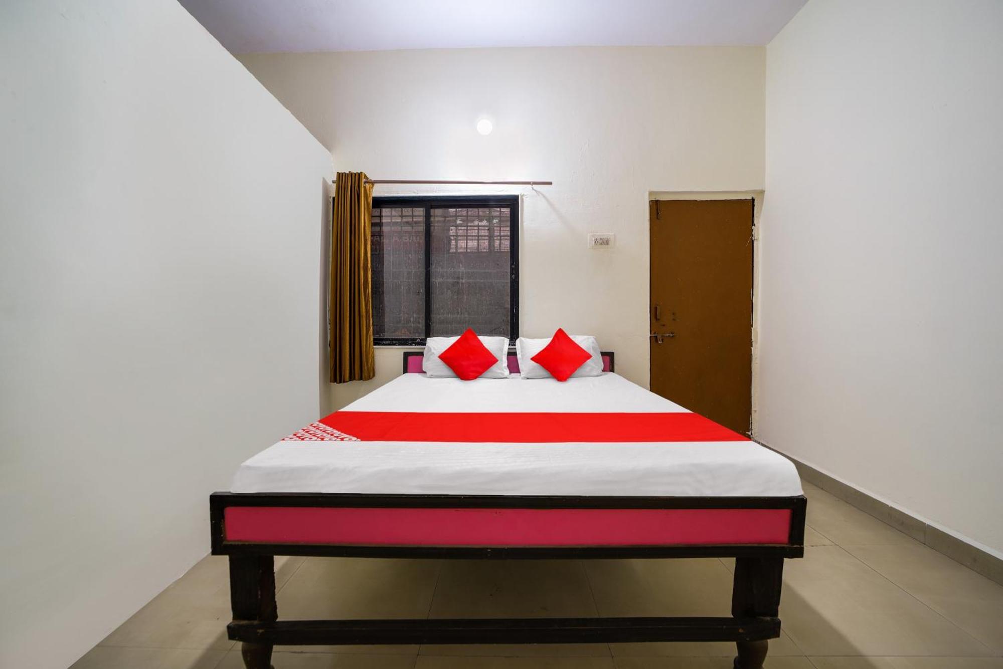 Oyo Flagship Hotel The Grand Lotus 奥兰加巴德 外观 照片